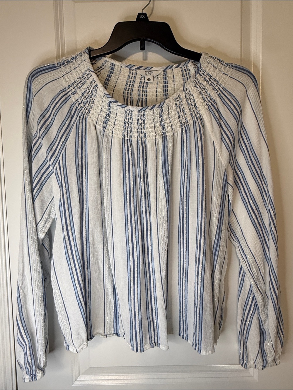 PtP 24” 💕 Crown & Ivy Blue Stripe Peasant Blouse XL Gold Metallic Cottagecore